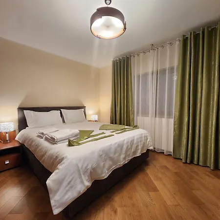 Cristina Luxury Апартаменты Констанца